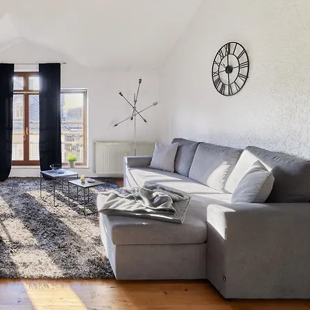 Traumferienwohnung Domblick I Parkplatz Inklusive I Zentral & Altstadtnaehe I Netflix