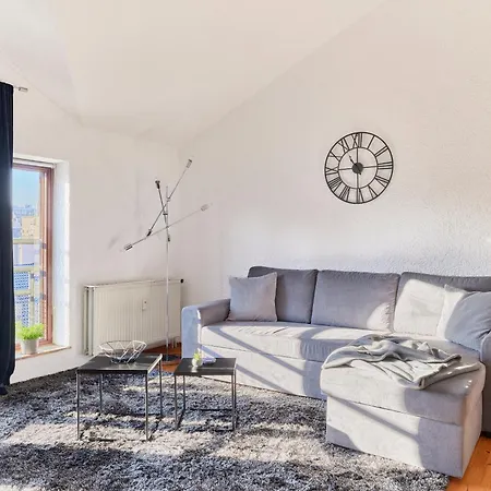 Traumferienwohnung Domblick I Parkplatz Inklusive I Zentral & Altstadtnaehe I Vorteil Ab 5 Naechten Limburg an der Lahn