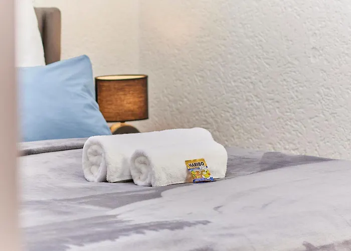 Traumferienwohnung Domblick I Parkplatz Inklusive I Zentral & Altstadtnaehe I Vorteil Ab 5 Naechten