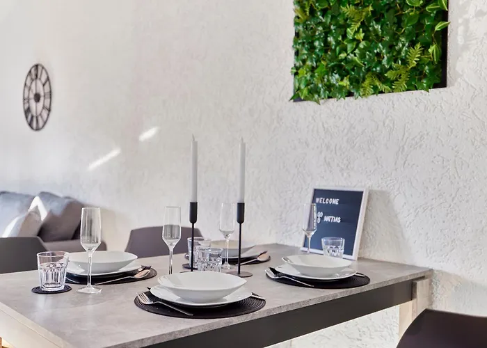 Traumferienwohnung Domblick I Parkplatz Inklusive I Zentral & Altstadtnaehe I Netflix *